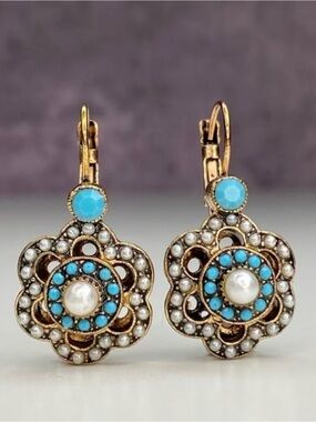 New! Vintage Style Blue Turquoise and Pearl Floral Drop Earrings. B2-115